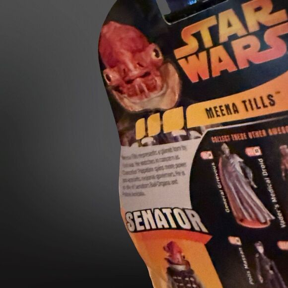 Sealed Star Wars Revenge of the Sith Meena Tills Senator Action Figure #47 3.75” - Picture 5 of 6